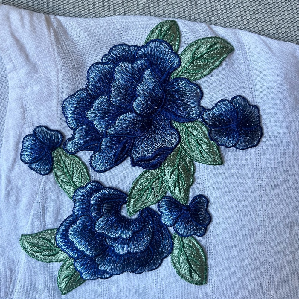 Rails Thea Embroidered Tie Front Crop Top In Blue… - image 3